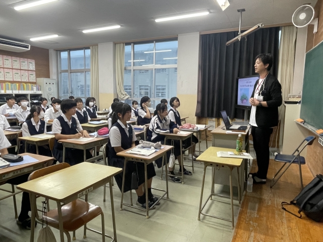 講話の様子1